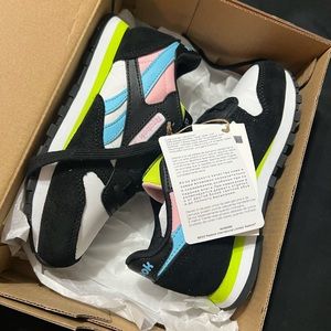 Brand New kids Reebok sneakers